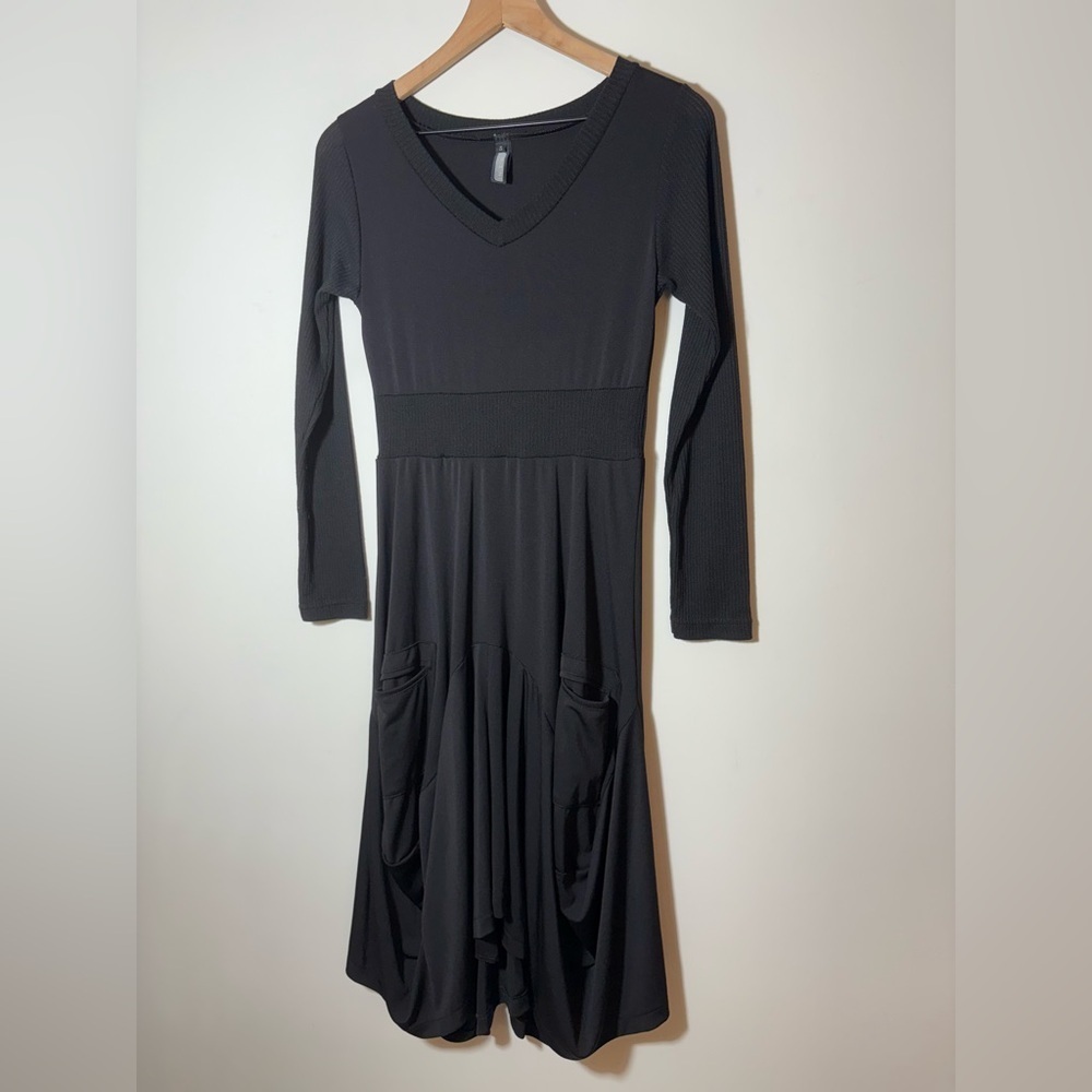 INIZIO Black Lagenlook Italy Asymmetrical Long Sleeve Dress Size Small - Picture 4 of 10